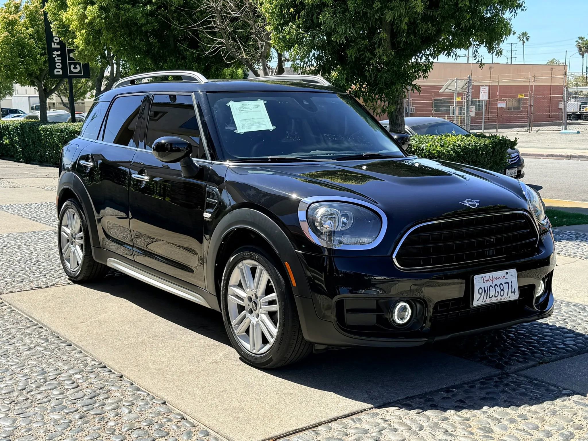 Used 2020 MINI Cooper Countryman FWD image 3