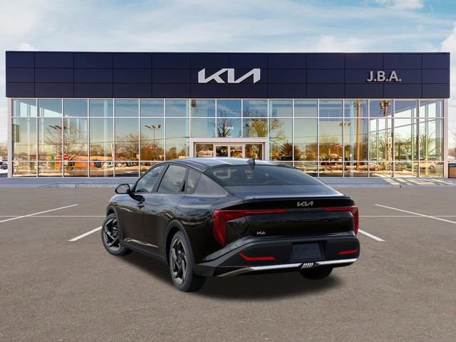 New 2026 Kia K4 EX image 4