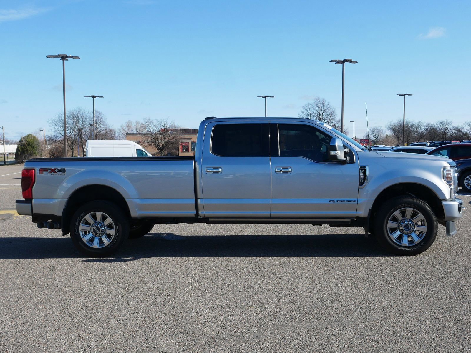 Certified 2022 Ford F250 Platinum w/ FX4 Off-Road Package image 8
