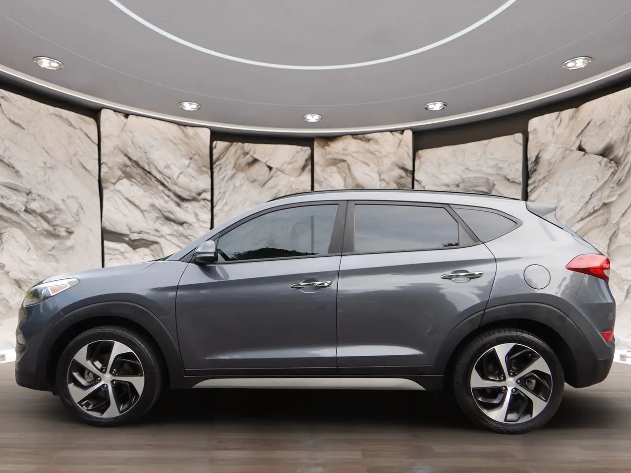 Used 2018 Hyundai Tucson Limited w/ Ultimate Package 02 AWD/4WD image 9