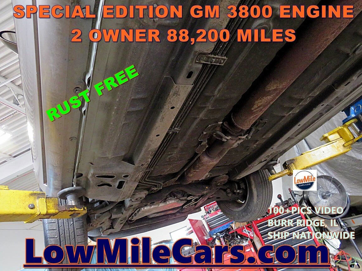 Used 2001 Buick Regal LS w/ Abboud Pkg FWD image 3