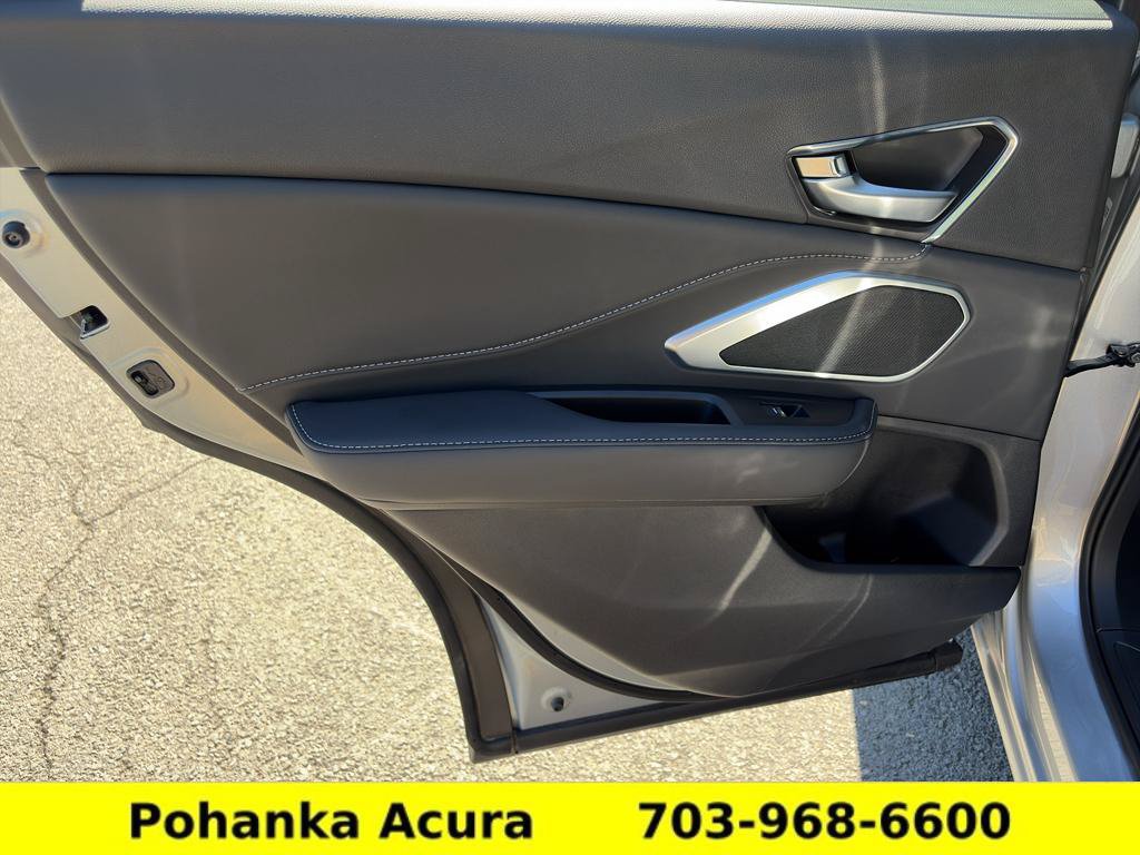 Certified 2025 Acura RDX SH-AWD image 30