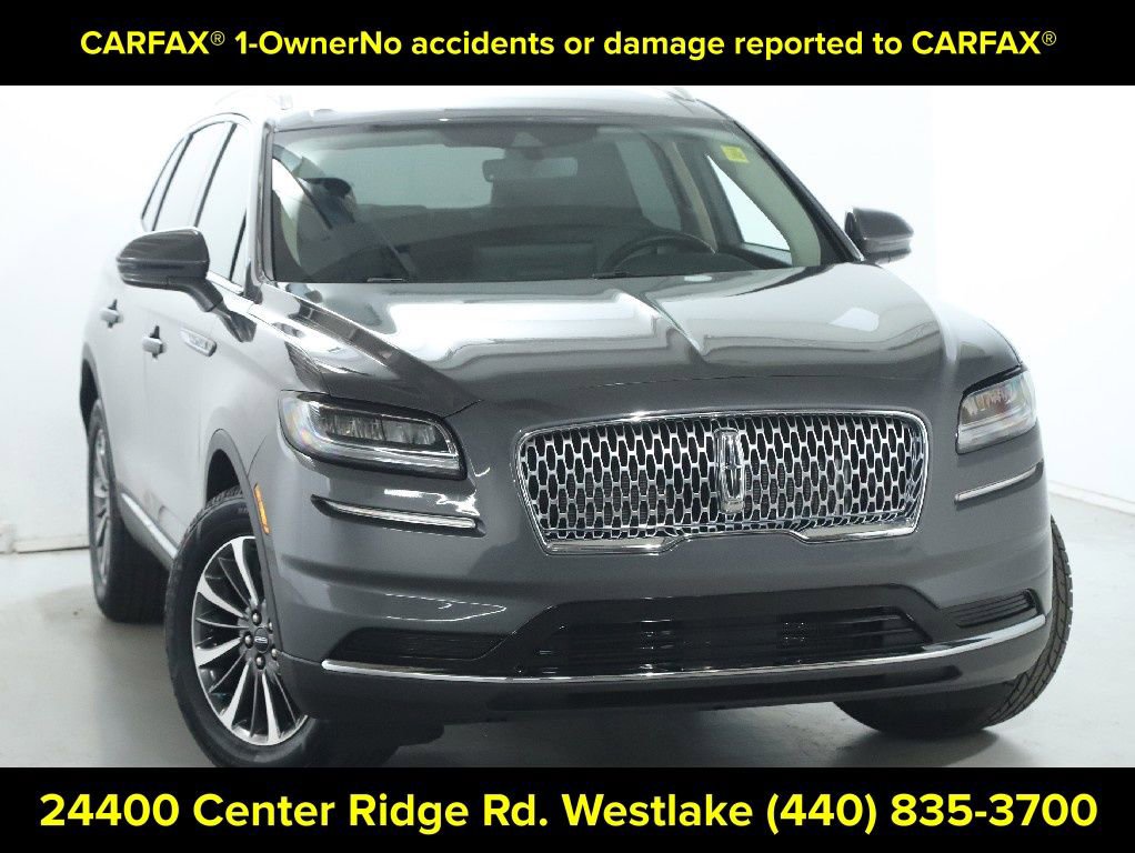 Certified 2023 Lincoln Nautilus AWD w/ Premium Package image 2