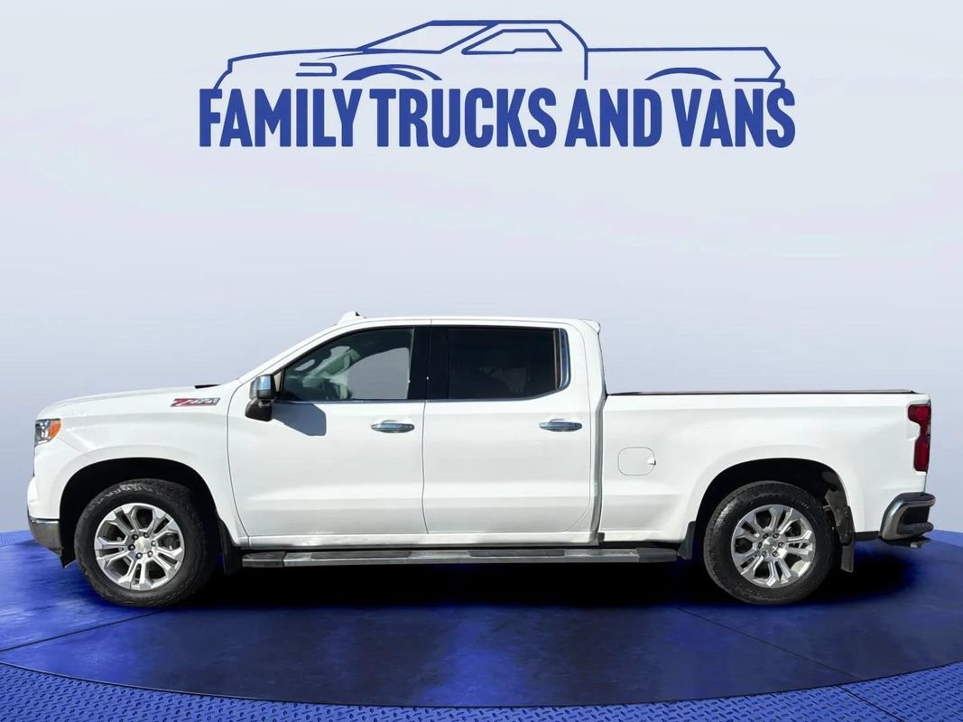 Used 2023 Chevrolet Silverado 1500 LTZ w/ LTZ Convenience Package II AWD/4WD image 2