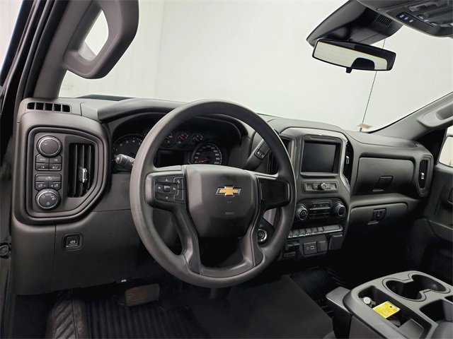 Used 2024 Chevrolet Silverado 1500 Custom image 17