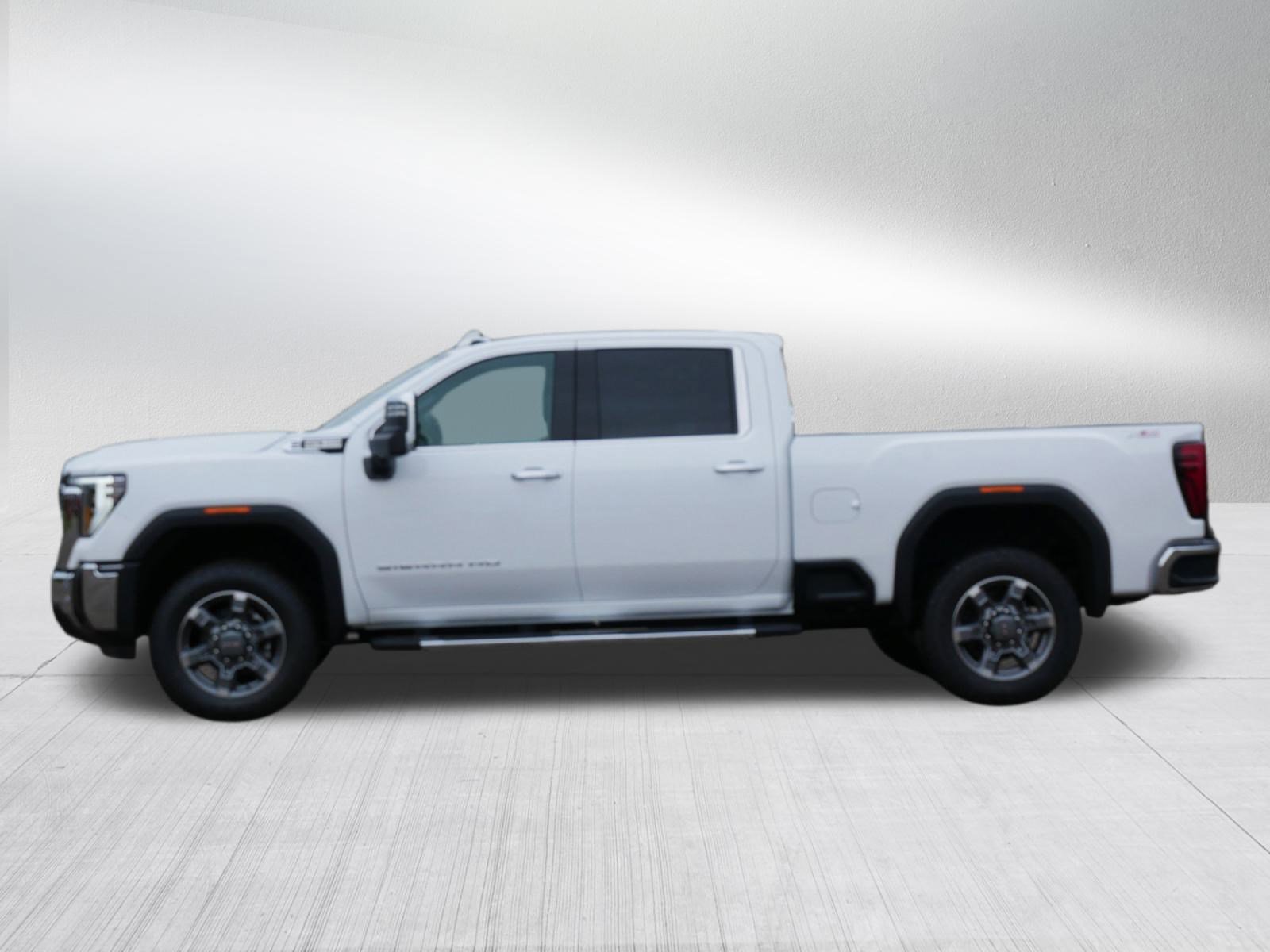 New 2026 GMC Sierra 2500 SLT w/ SLT Premium Package image 2