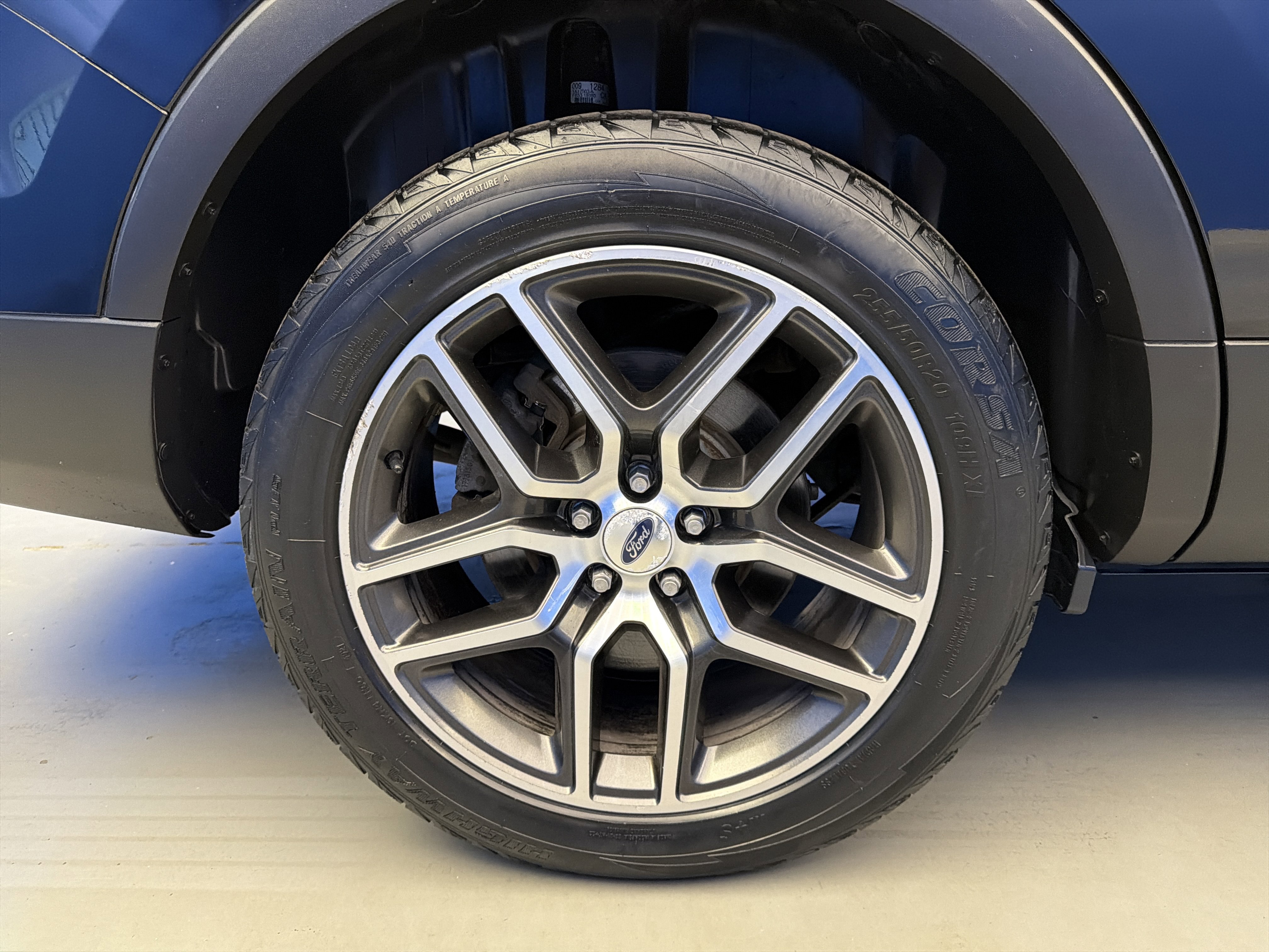 Used 2016 Ford Explorer Sport w/ Equipment Group 401A image 9