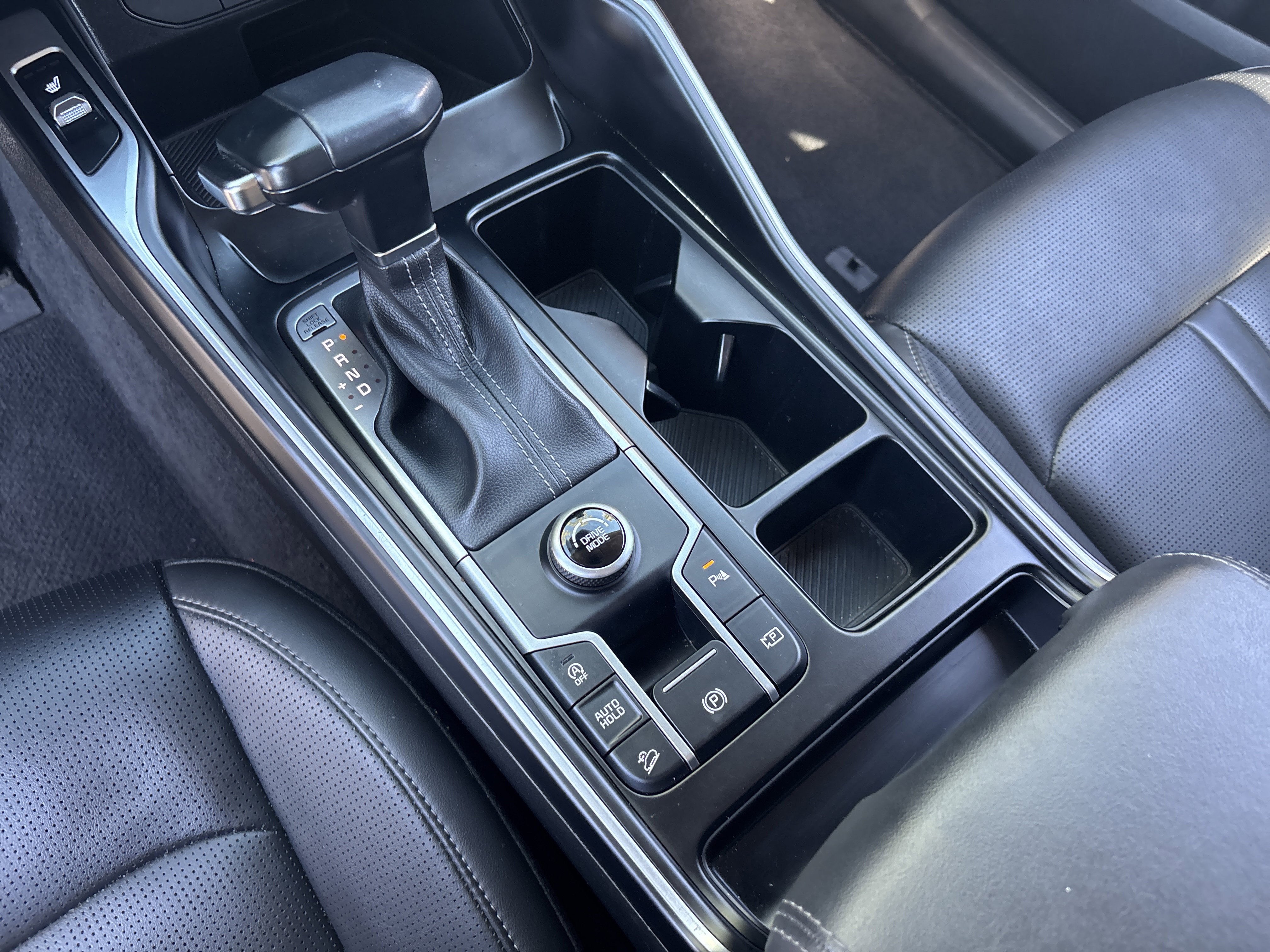 Certified 2024 Kia Sorento S FWD image 24