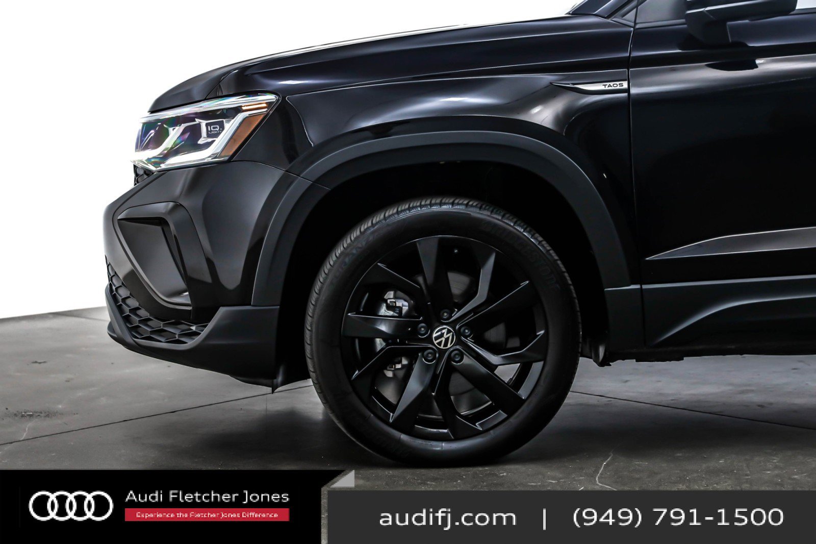 Used 2024 Volkswagen Taos SE image 10