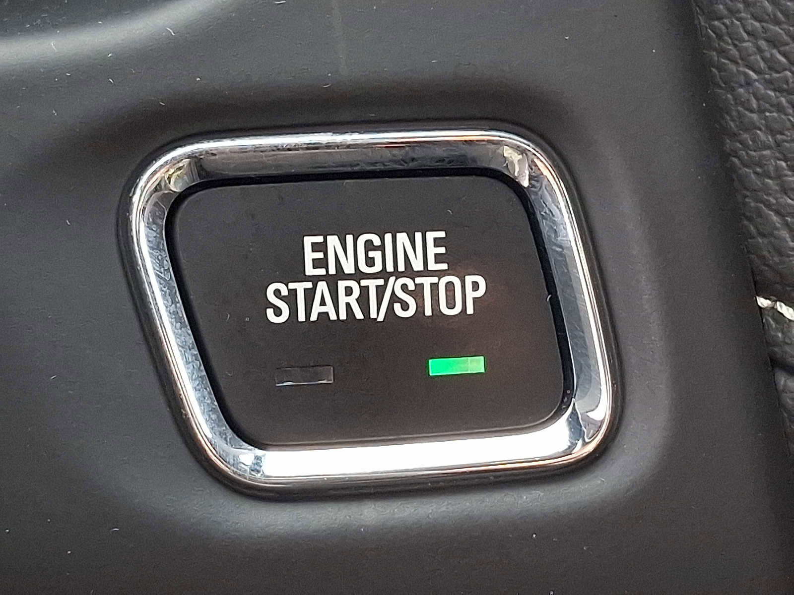 Used 2023 GMC Acadia SLE w/ Driver Convenience Package image 22