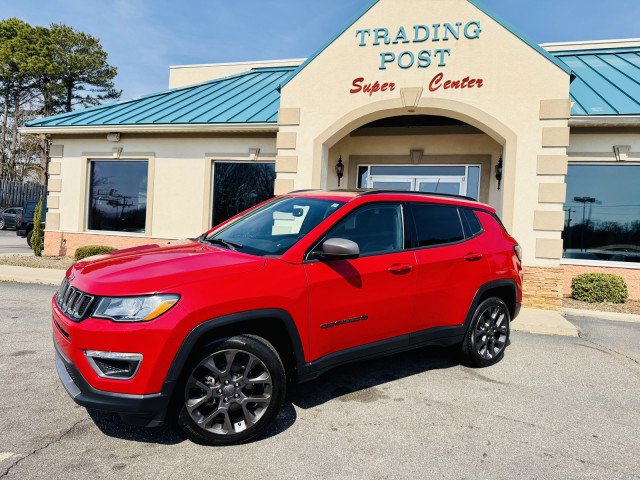 Used 2021 Jeep Compass Latitude w/ Sun and Sound Group image 26