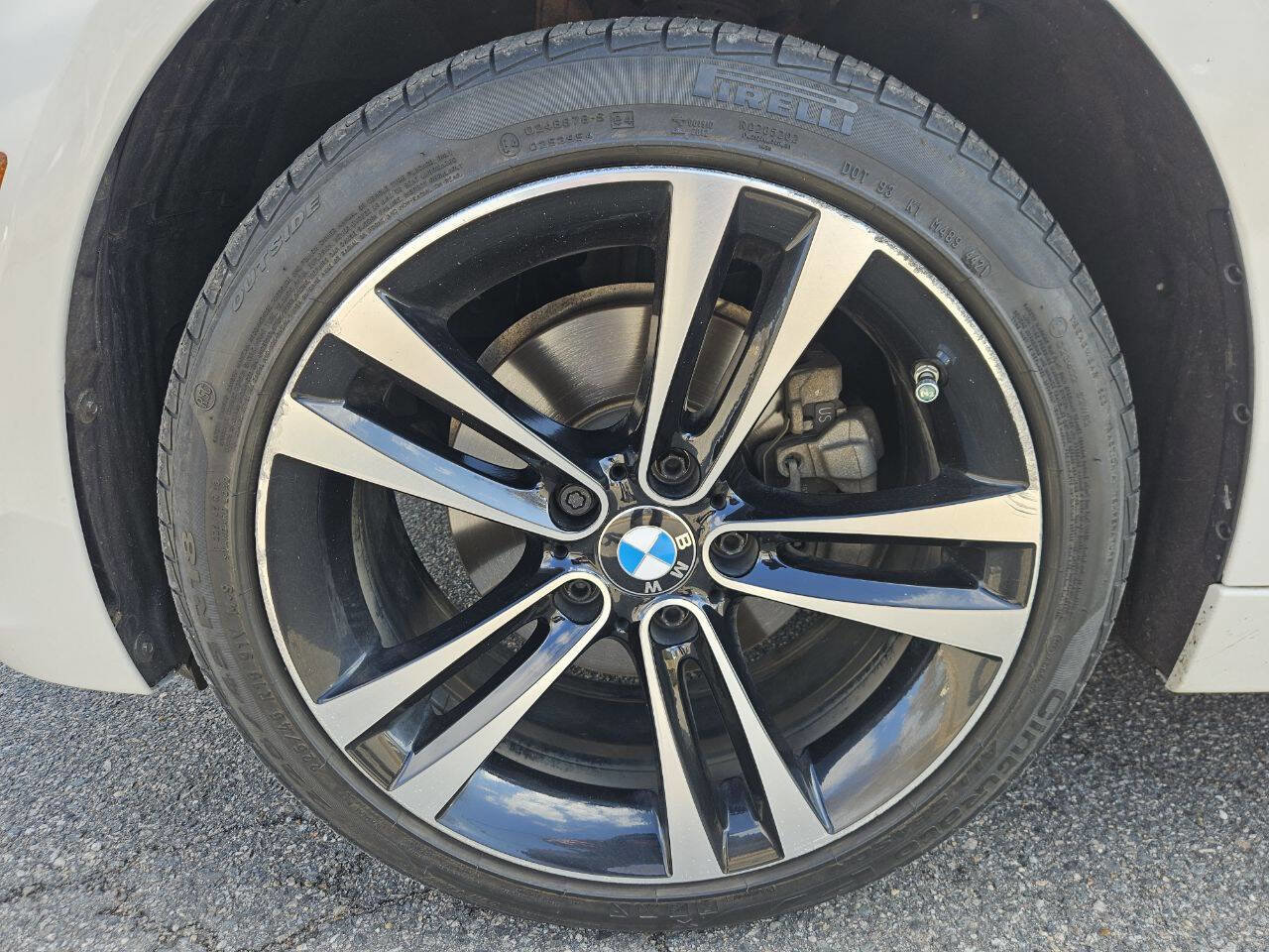 Used 2018 BMW 330i Sedan image 23