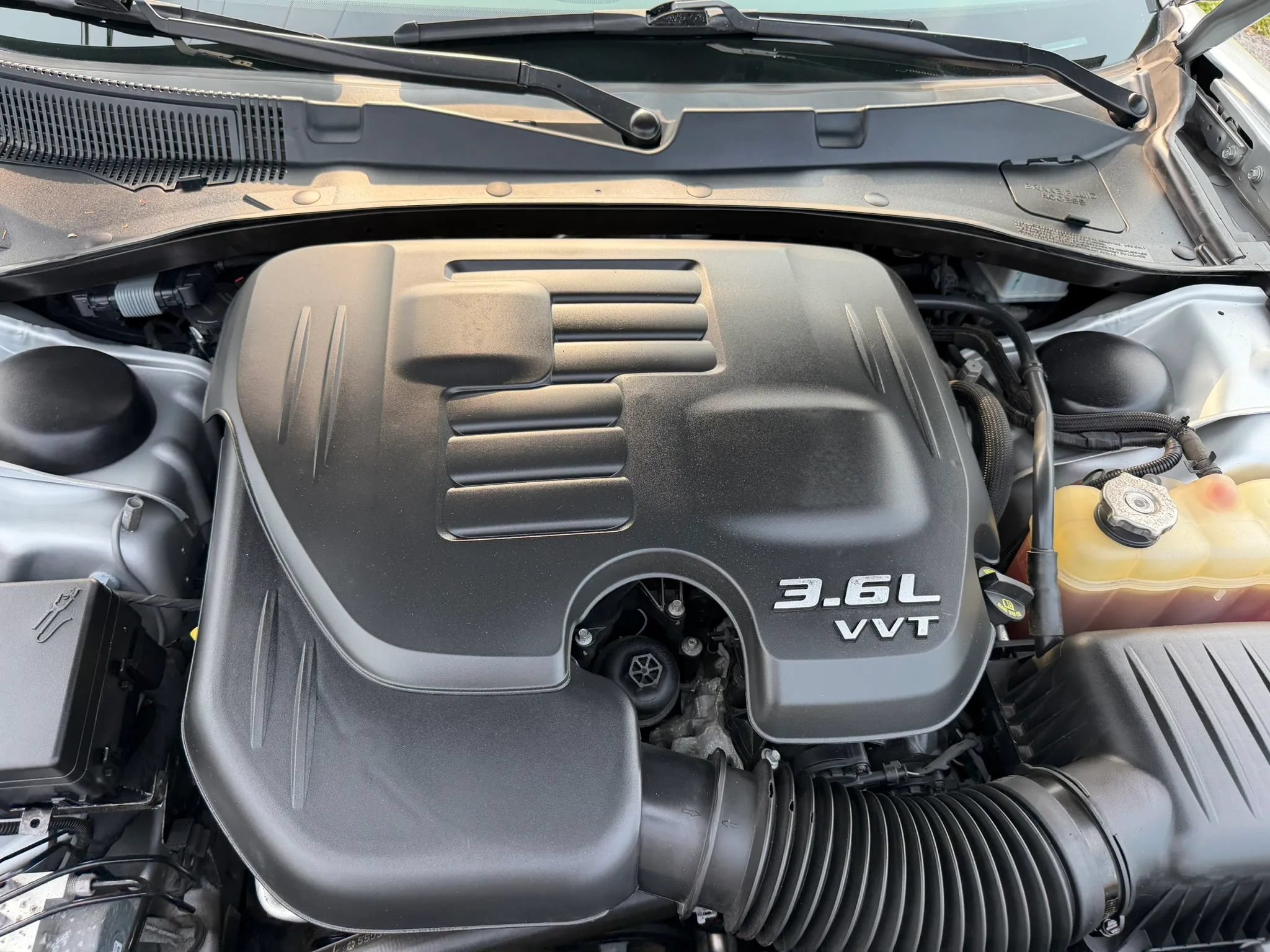 Used 2019 Dodge Charger SXT AWD/4WD image 52