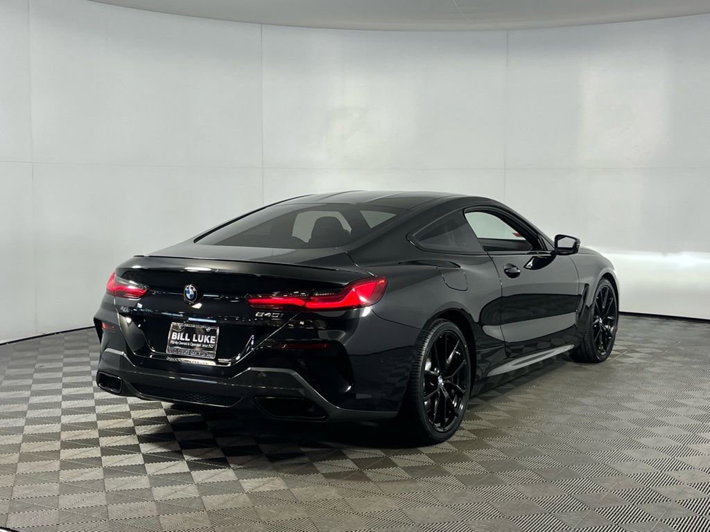 Used 2023 BMW 840i 840i w/ M Sport Professional Package image 8