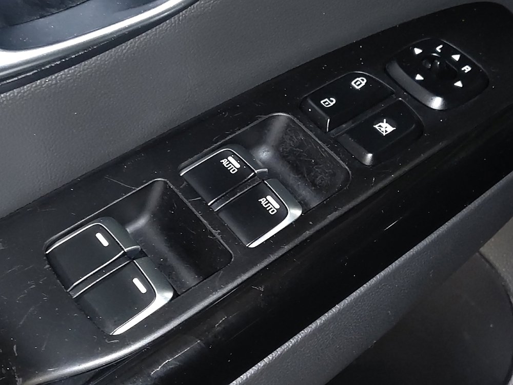 Used 2019 Kia Soul + w/ Audio Package image 27