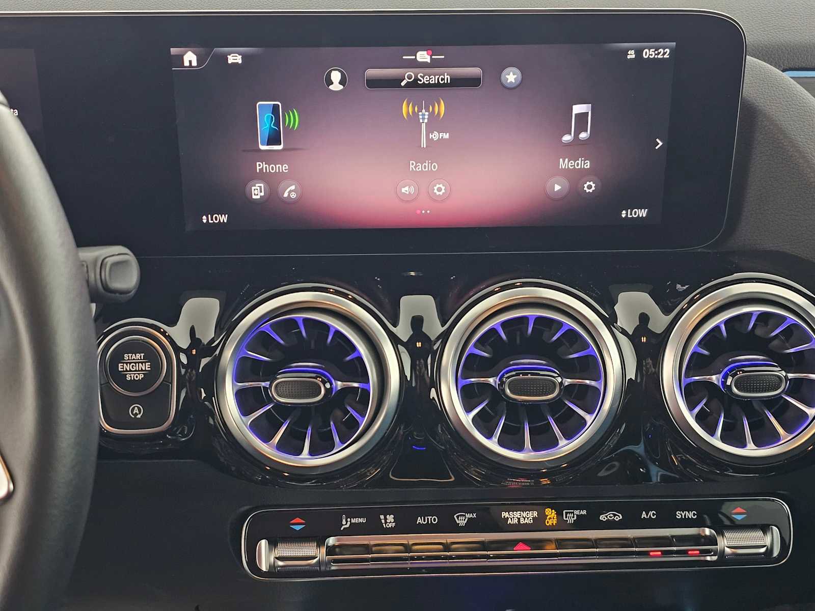 Certified 2025 Mercedes-Benz GLA 250 image 25