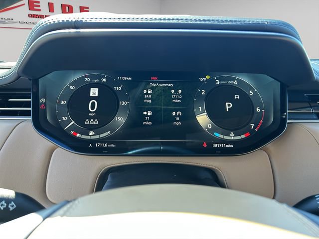 Used 2023 Land Rover Range Rover Sport SE AWD/4WD image 13