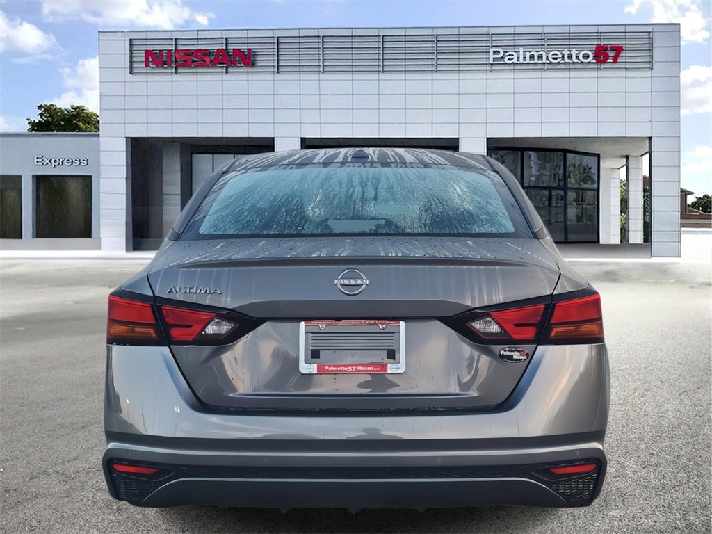 New 2025 Nissan Altima 2.5 S image 4