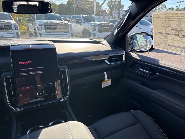 New 2026 GMC Yukon XL Elevation image 16