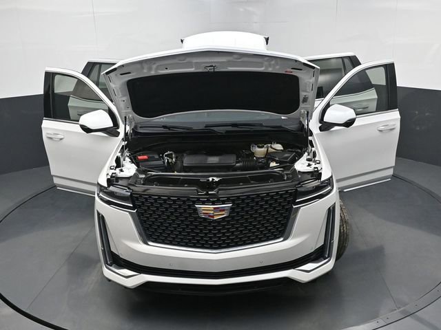 Used 2024 Cadillac Escalade Premium Luxury w/ Performance Package image 47