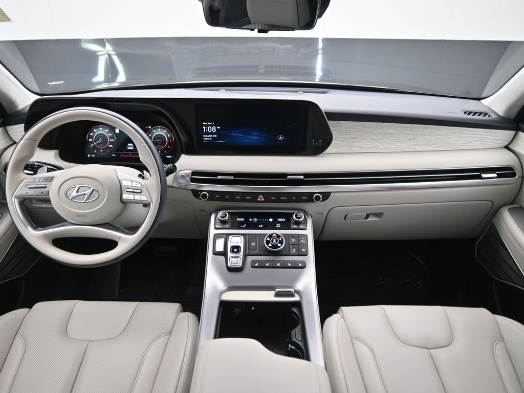 Used 2023 Hyundai Palisade Calligraphy image 12