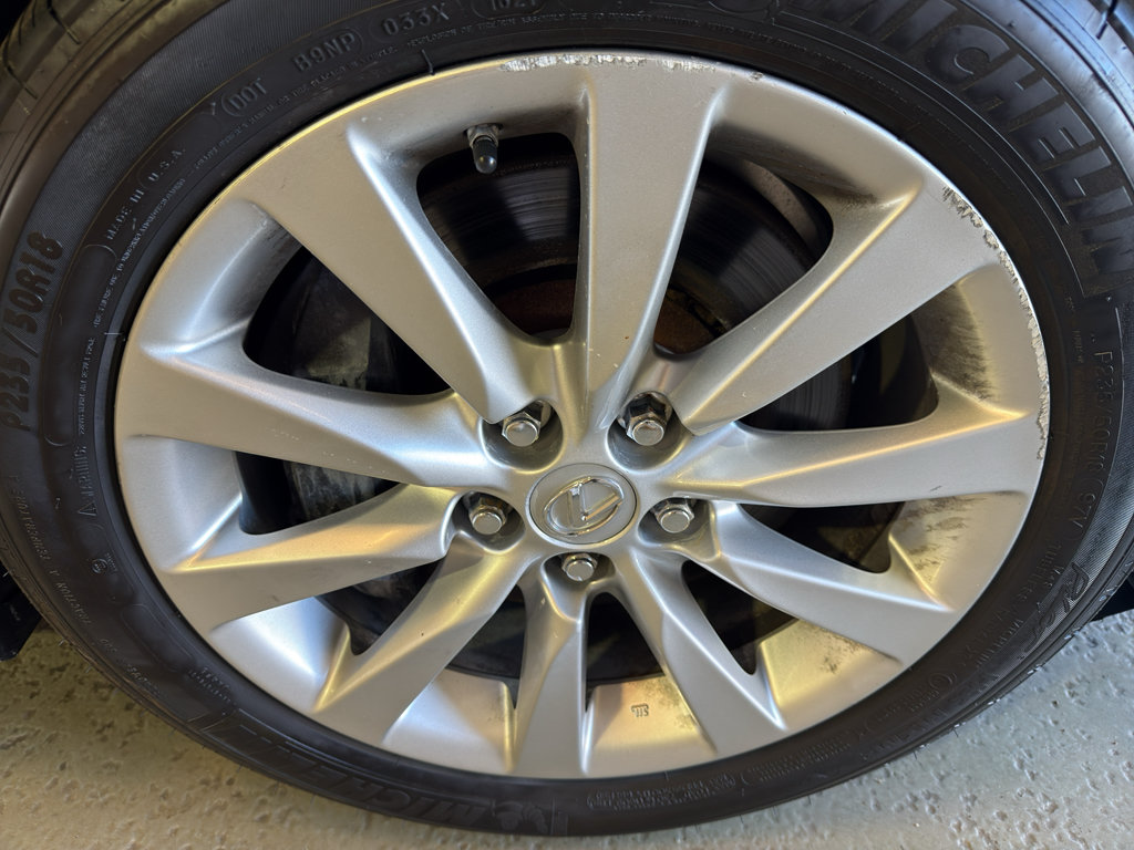 Used 2011 Lexus LS 460 AWD w/ Comfort Pkg image 39
