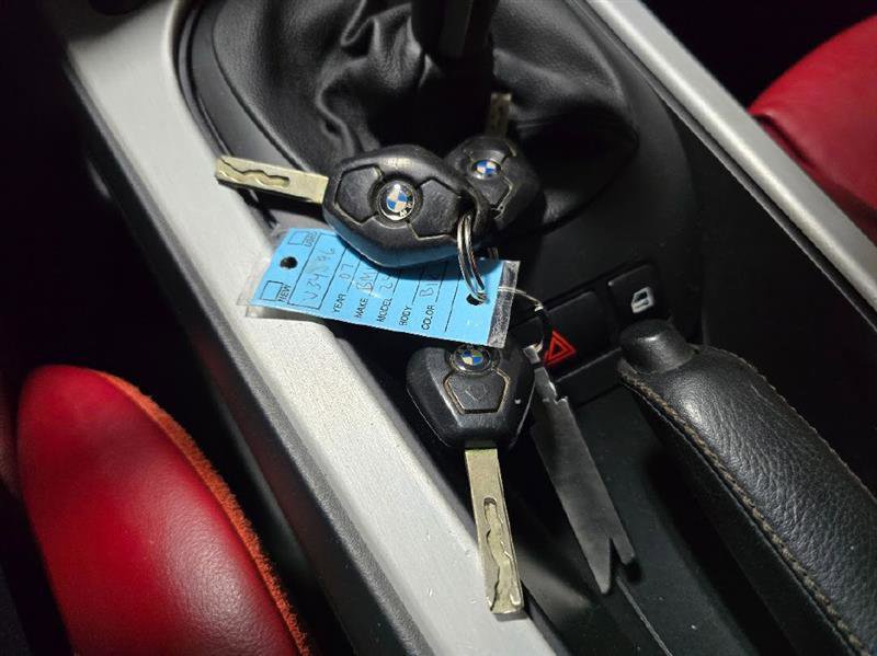 Used 2007 BMW Z4 3.0si image 40