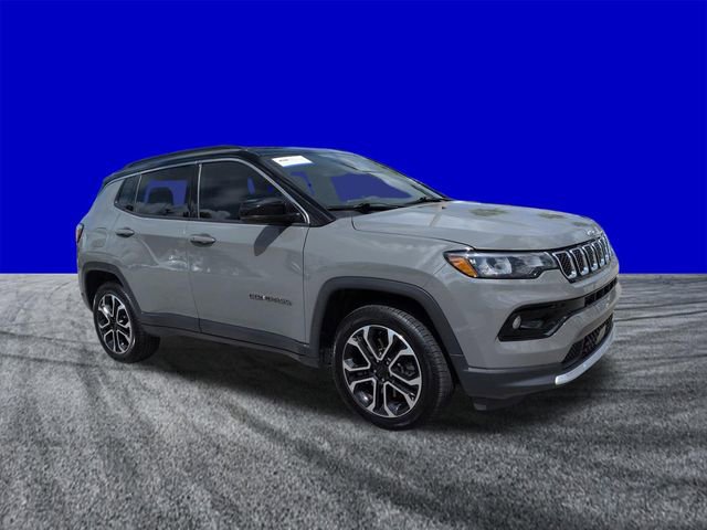 Used 2024 Jeep Compass Limited AWD/4WD image 2