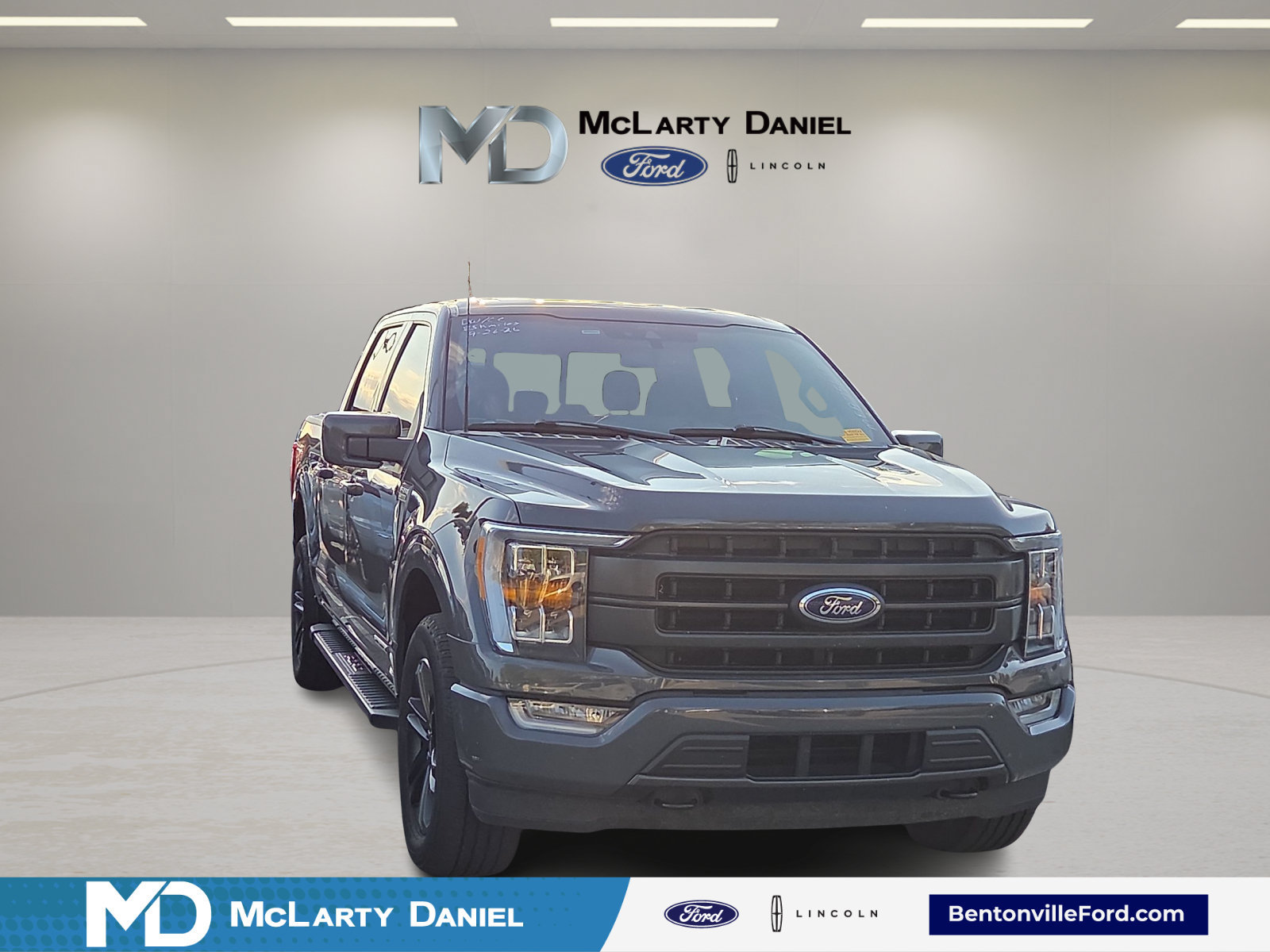 Used 2021 Ford F150 Lariat AWD/4WD image 1