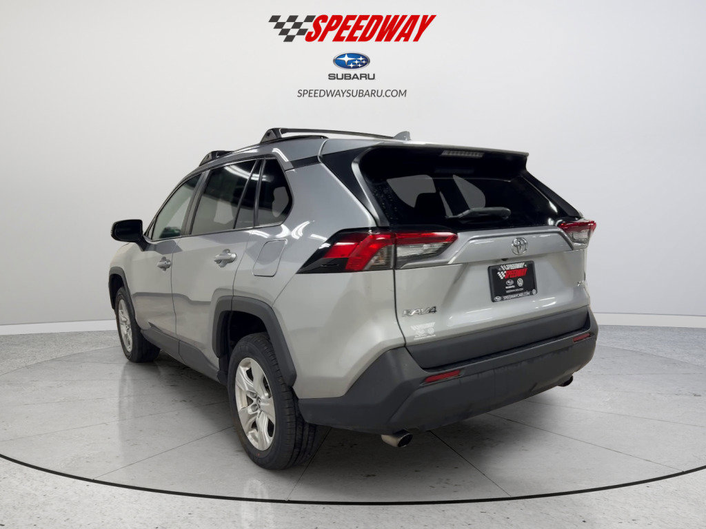Used 2019 Toyota RAV4 XLE FWD image 8