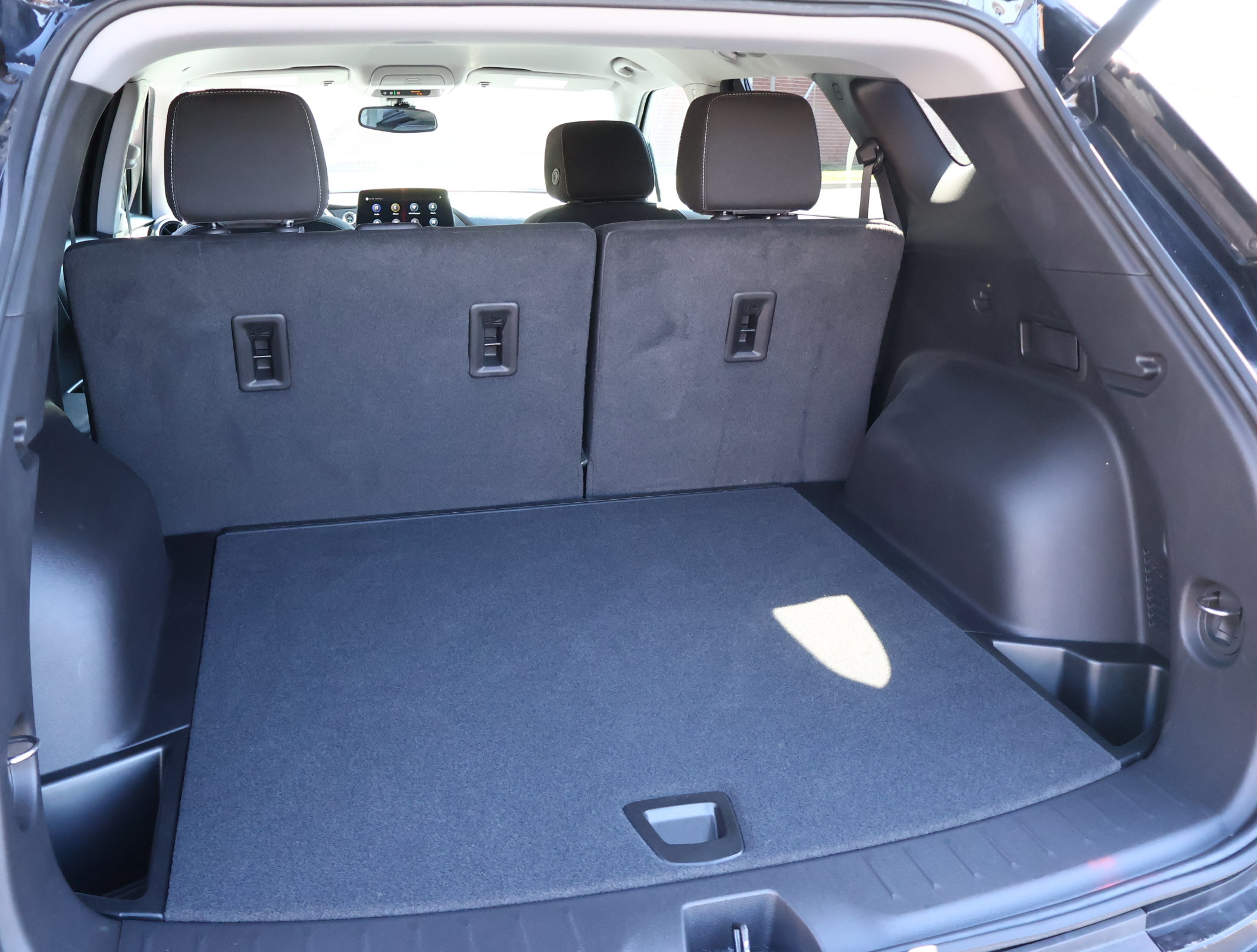 Used 2024 Chevrolet Blazer LT w/ Convenience Package FWD image 22
