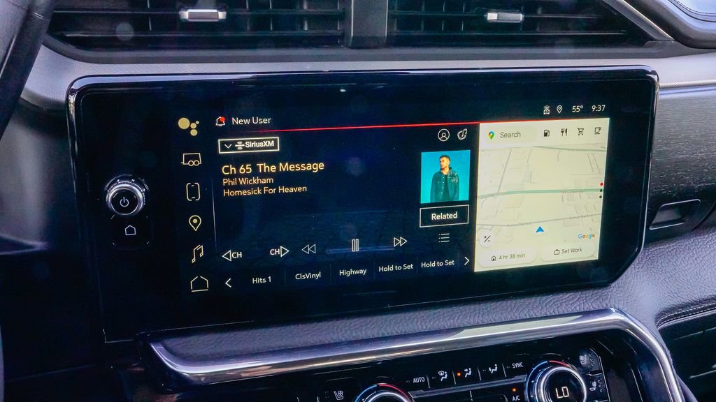 Used 2024 GMC Sierra 3500 Denali w/ Denali Reserve Package image 22