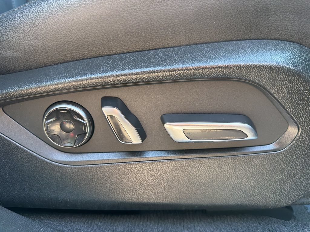 Used 2023 Acura RDX AWD image 32