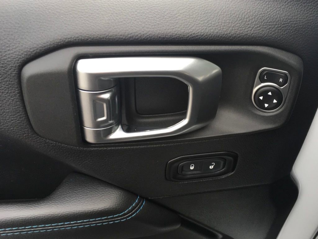 Used 2022 Jeep Wrangler Unlimited Rubicon 4xe w/ Cold Weather Group image 9