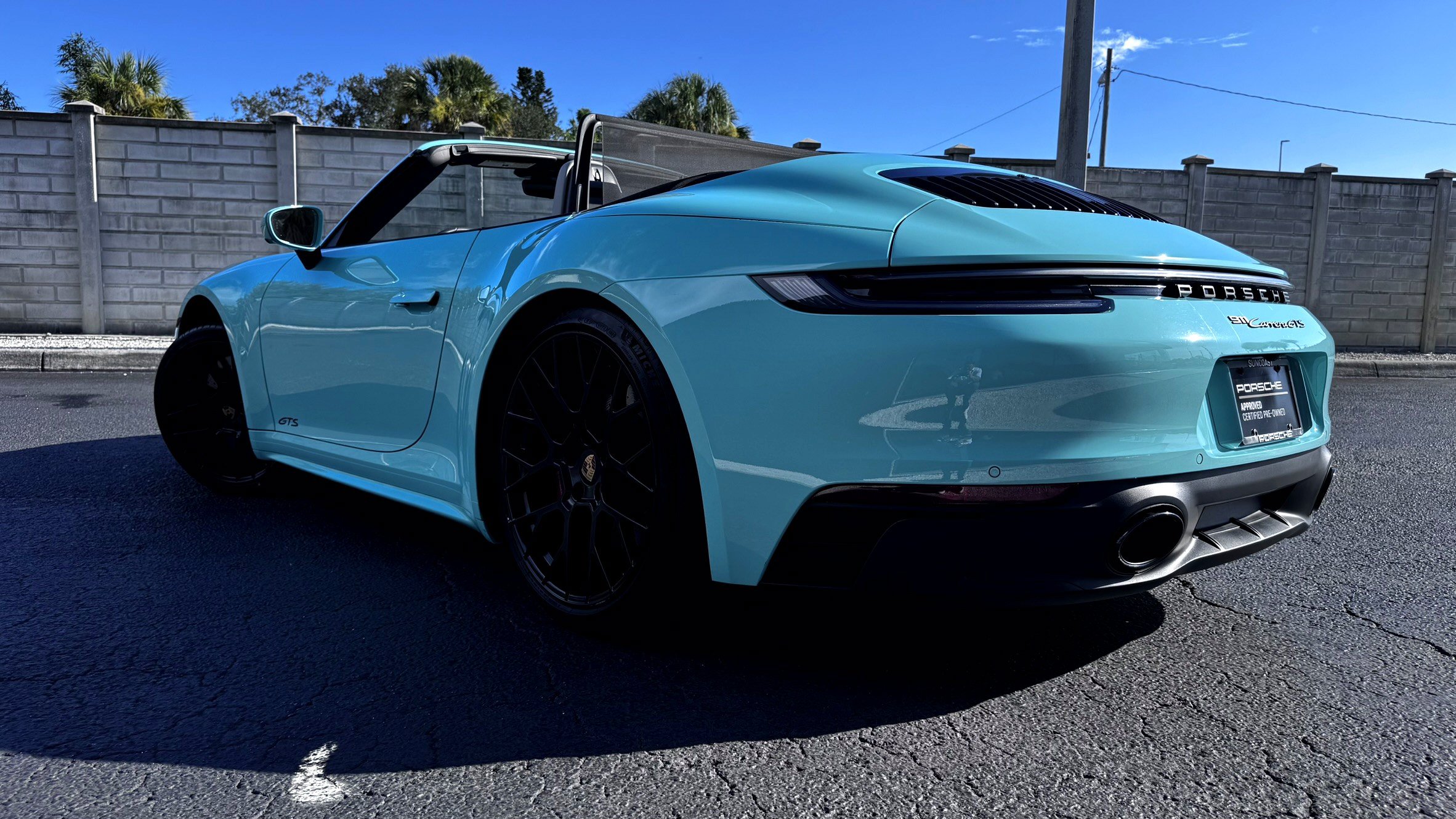 Certified 2023 Porsche 911 Carrera GTS RWD image 11