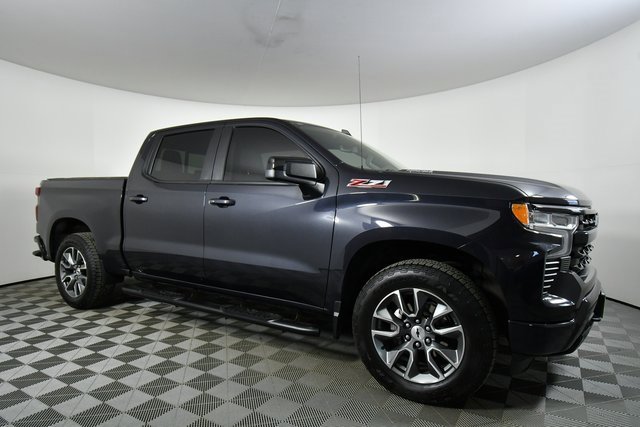Used 2024 Chevrolet Silverado 1500 RST image 9