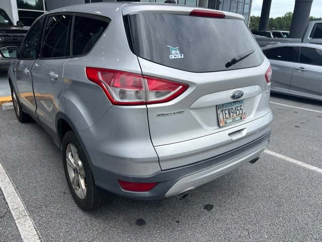 Used 2016 Ford Escape SE FWD image 4