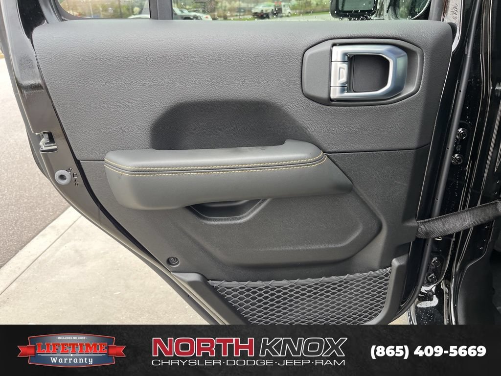 New 2026 Jeep Gladiator Sport AWD/4WD image 14