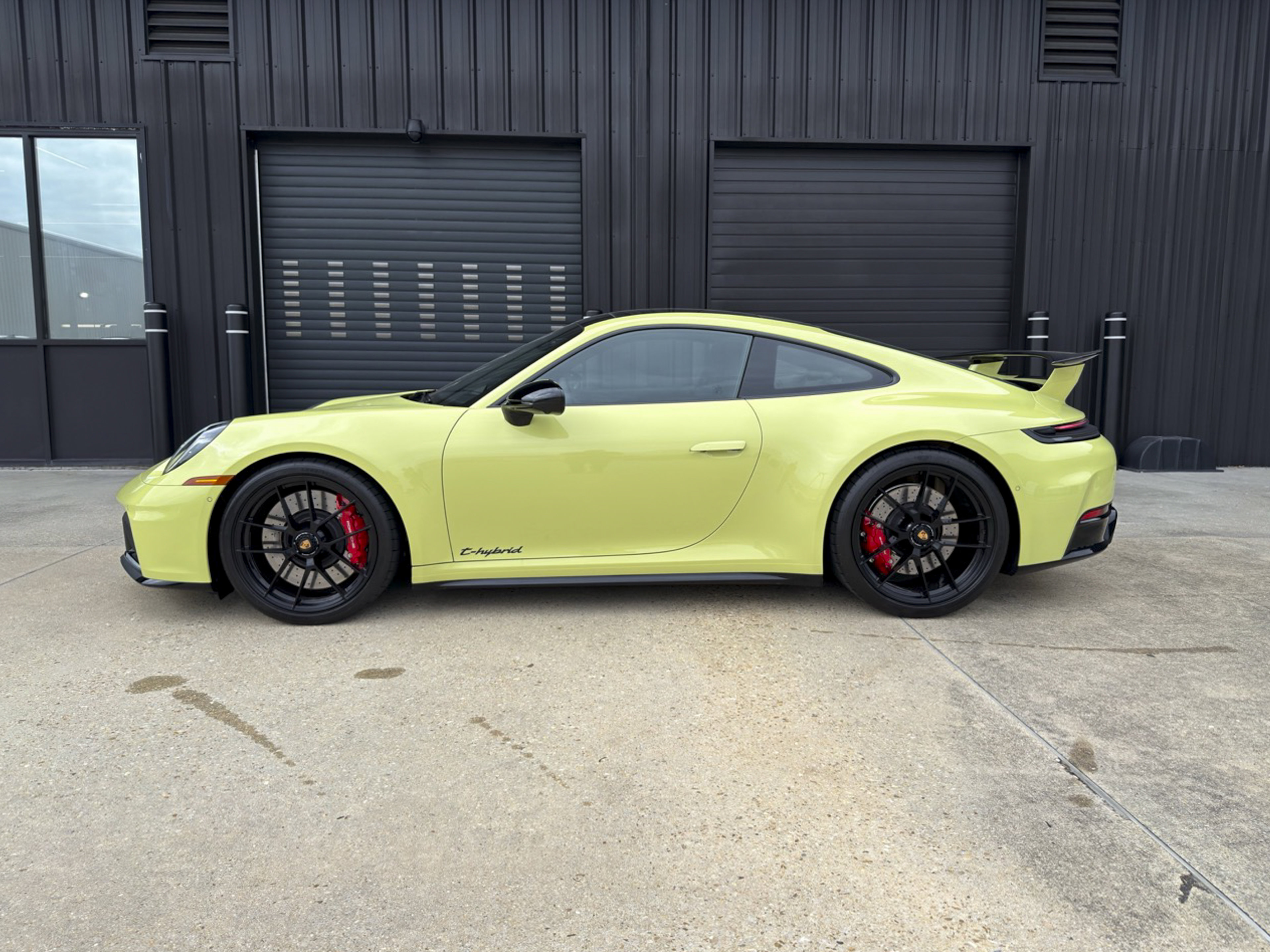 Certified 2026 Porsche 911 Carrera GTS image 8