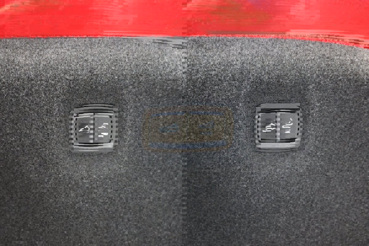 Used 2022 Audi e-tron GT Prestige image 46