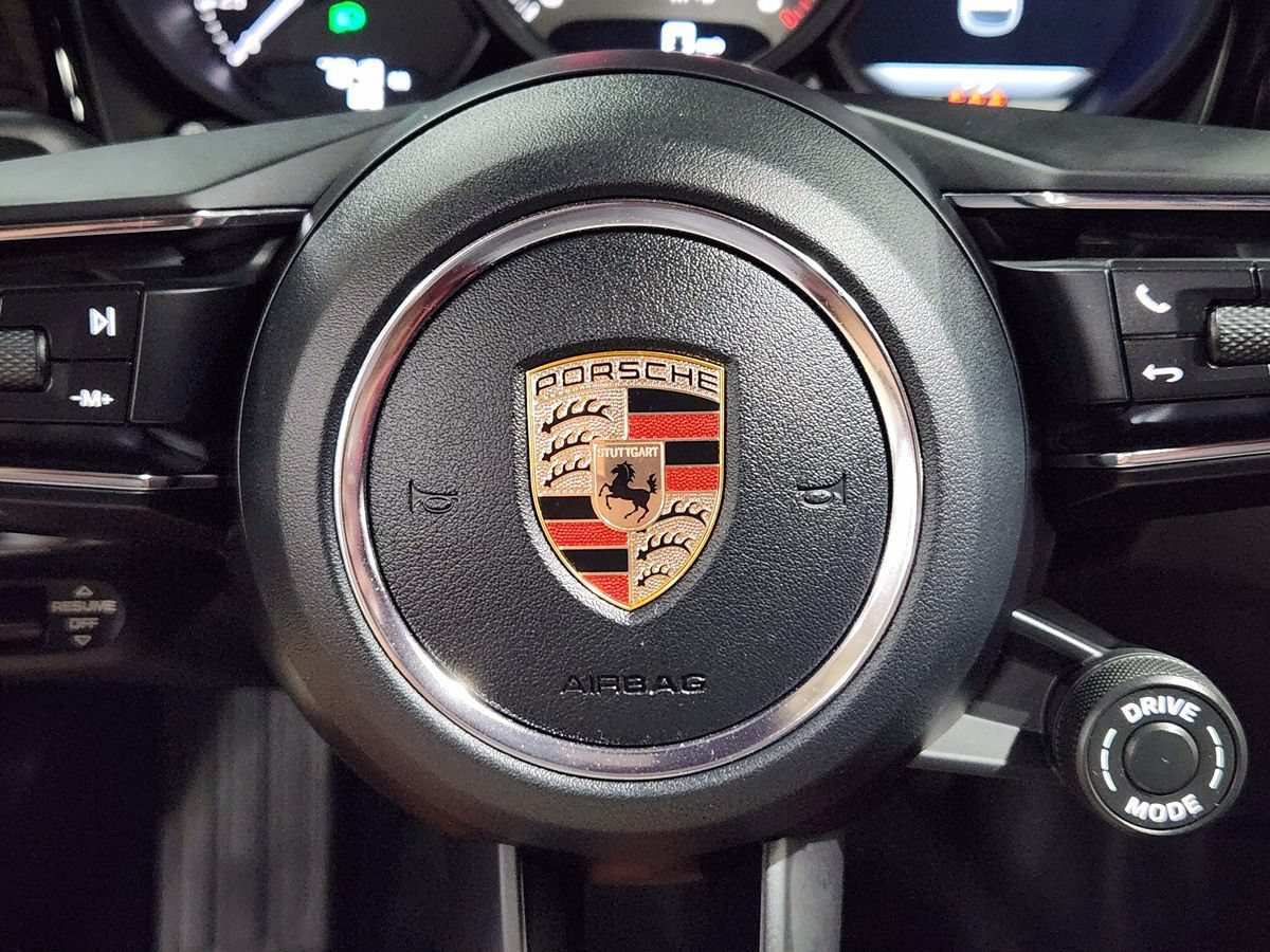 Used 2026 Porsche Macan S AWD/4WD image 49