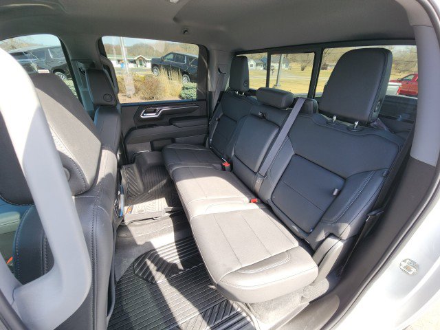 Used 2024 Chevrolet Silverado 3500 LTZ w/ LTZ Premium Package image 24