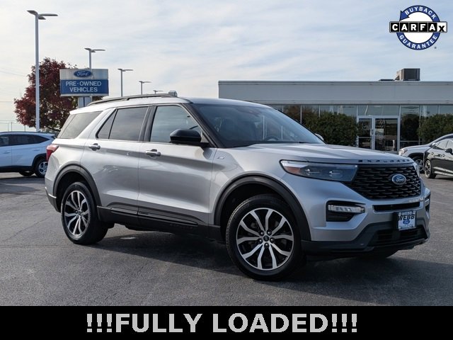 Used 2022 Ford Explorer ST-Line w/ Class IV Trailer Tow Package image 2