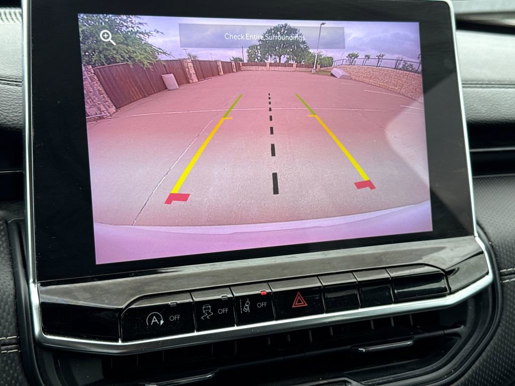 Used 2024 Jeep Compass Latitude w/ Altitude Special Edition image 22