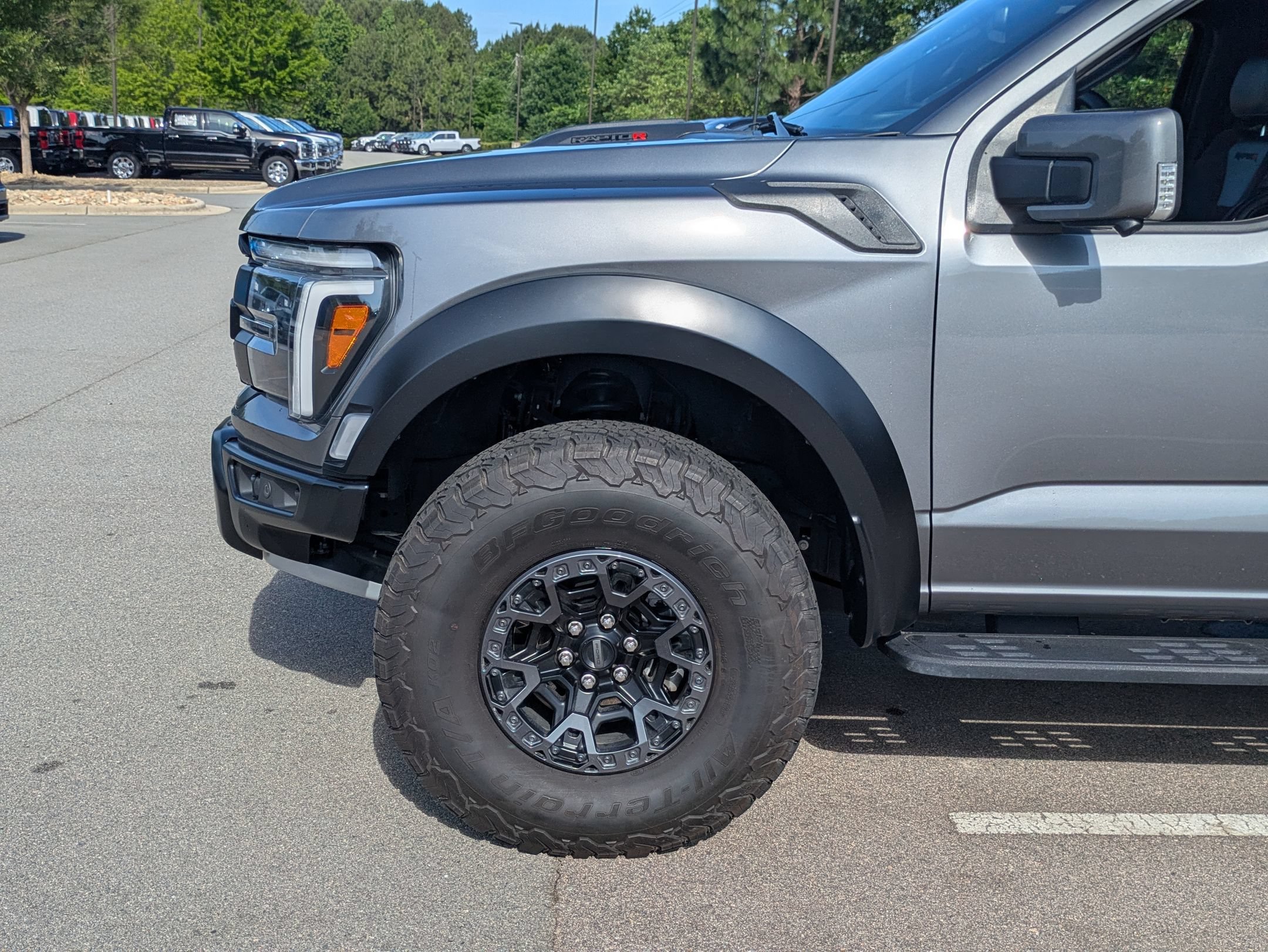 Certified 2024 Ford F150 Raptor w/ Equipment Group 803A Raptor R AWD/4WD image 11