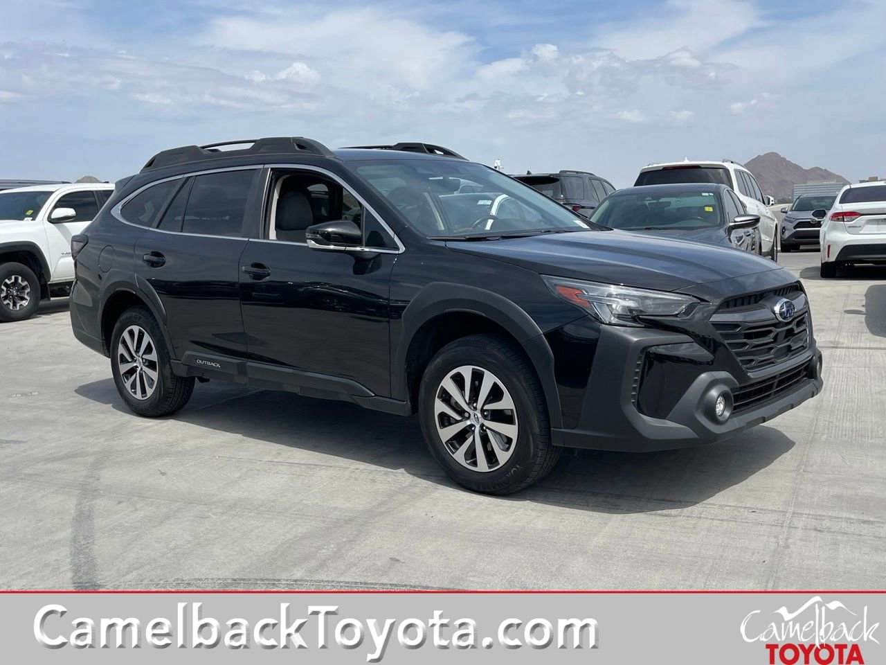 Used 2024 Subaru Outback Premium AWD/4WD image 1