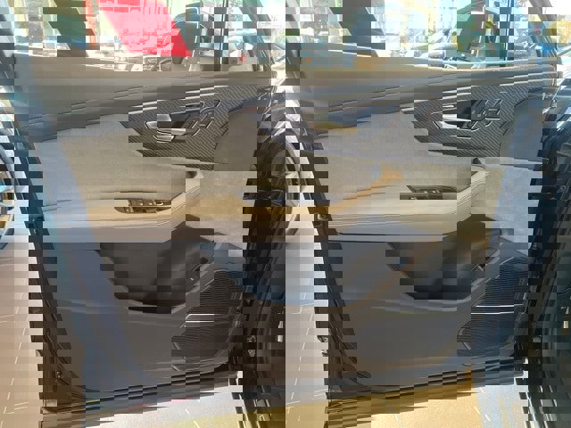 New 2025 Audi SQ7 Prestige image 15