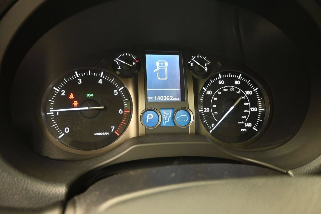 Used 2016 Lexus GX 460 w/ Premium Package AWD/4WD image 8