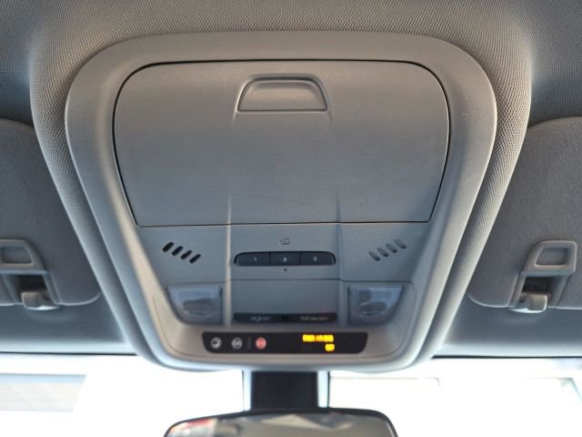 Used 2019 Chevrolet Equinox LT image 9