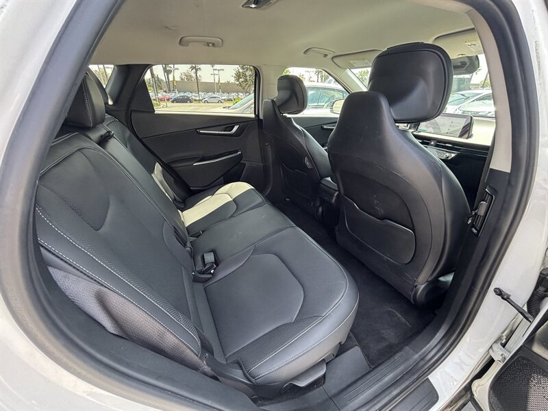 Used 2022 Kia EV6 Wind RWD image 21